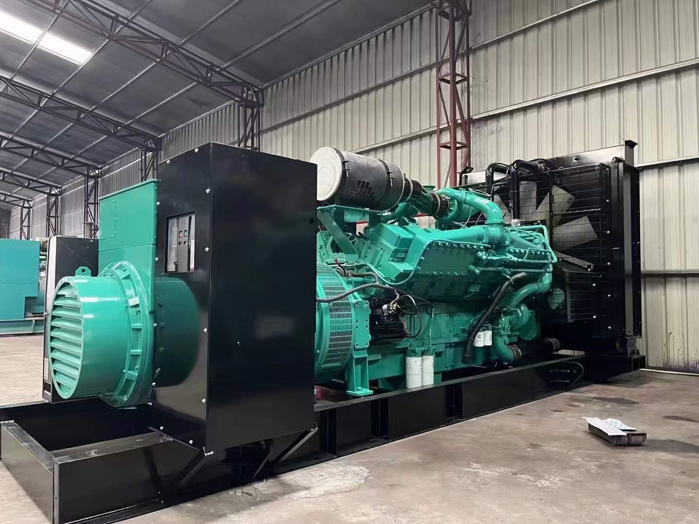 道县如何降低 800kW 柴油发电机输出电流的波动？