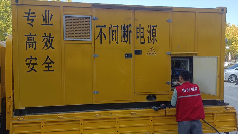 道县柴油发电机组和UPS电源配合使用时，如何避免切换过程中的电力中断？